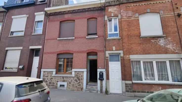 Huis te Koop Luik 3 slaapkamers Tuin Terras