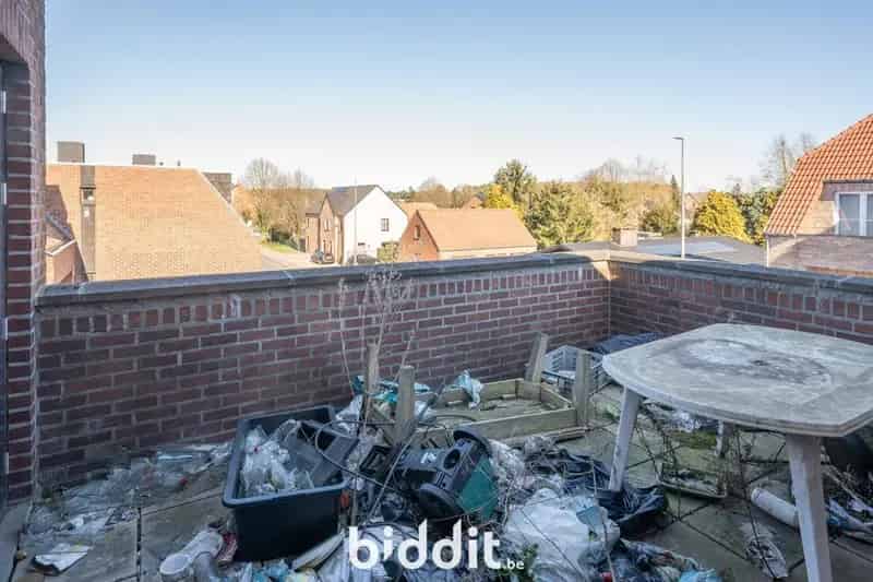 Appartement te renoveren in Maasmechelen