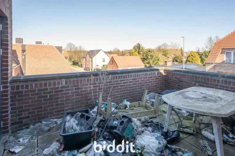 Appartement te renoveren in Maasmechelen