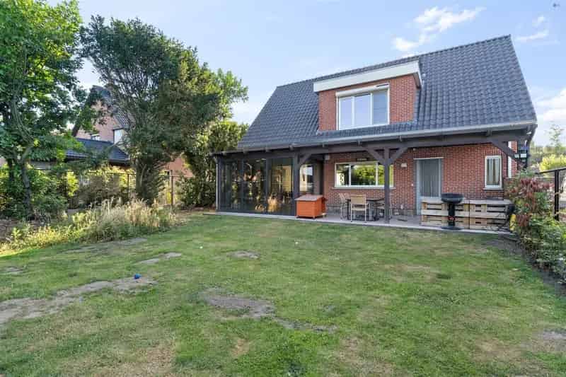 Energievriendelijke Open Bebouwing 807m²