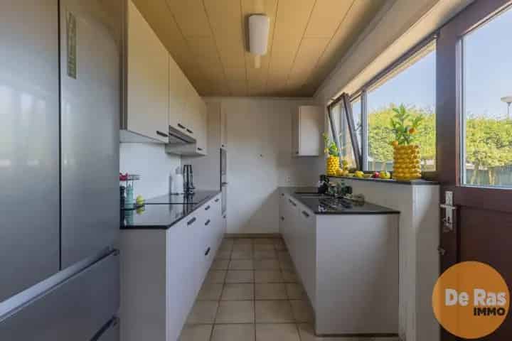 Huis te Koop Burst Kindvriendelijke Omgeving