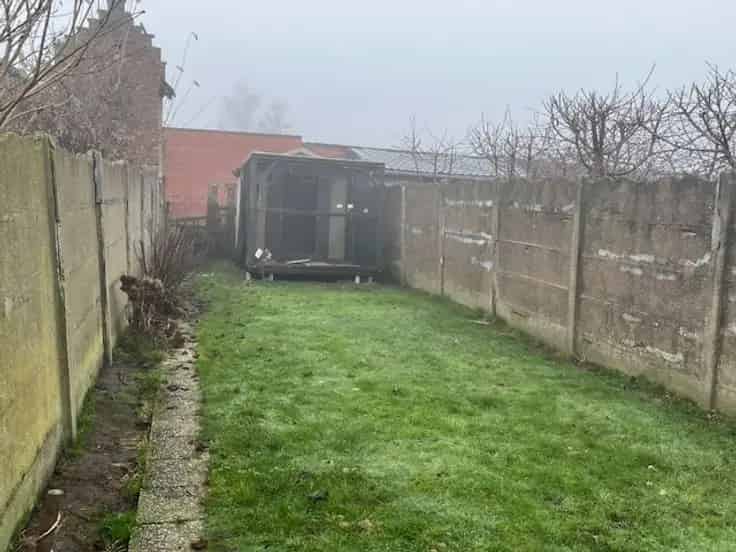 Huis Te Koop Ruime Woning Grote Tuin 3 Slaapkamers Nieuw Dak