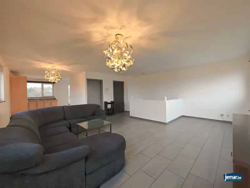 Duplex Appartement Maasmechelen 2 slaapkamers autostaanplaats
