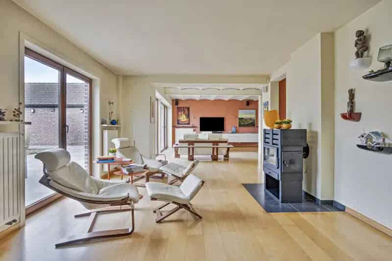 Huis te koop Relegem: Luxe Hoeve met Wellness en Paardenstallen
