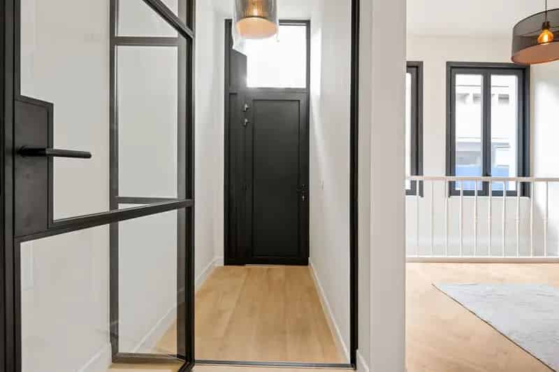 Instapklare Stadswoning Antwerpen  Moderne Afwerking 4 slaapkamers