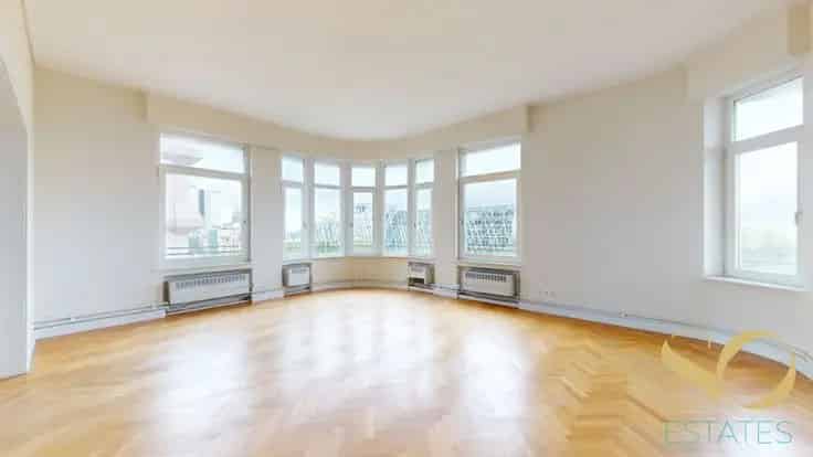 Appartement Te Koop Naamsepoort 3 slaapkamers Garage