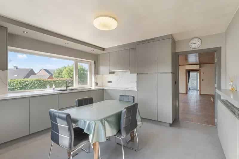 Te renoveren woning op 679 m² met zuidoostgerichte tuin, jouw project, jouw stijl