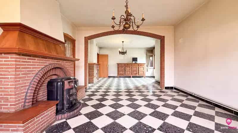 Rustig gelegen gezinswoning met 3 slaapkamers en ruime tuin