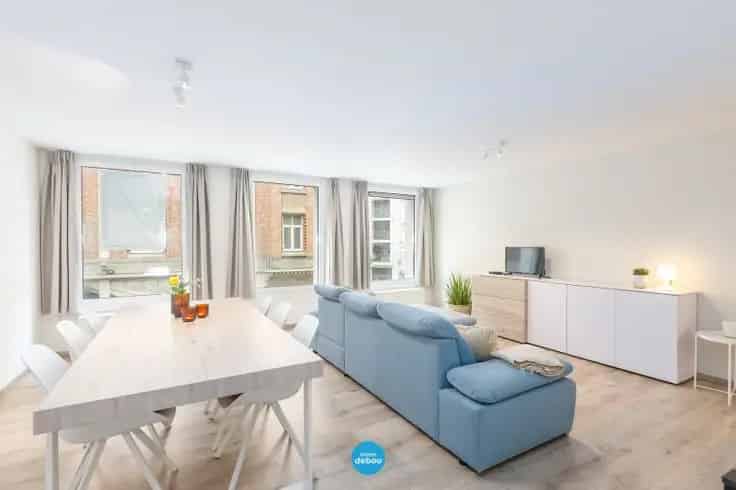 Ruim Appartement te Oostende Nabij Centrum en Zee