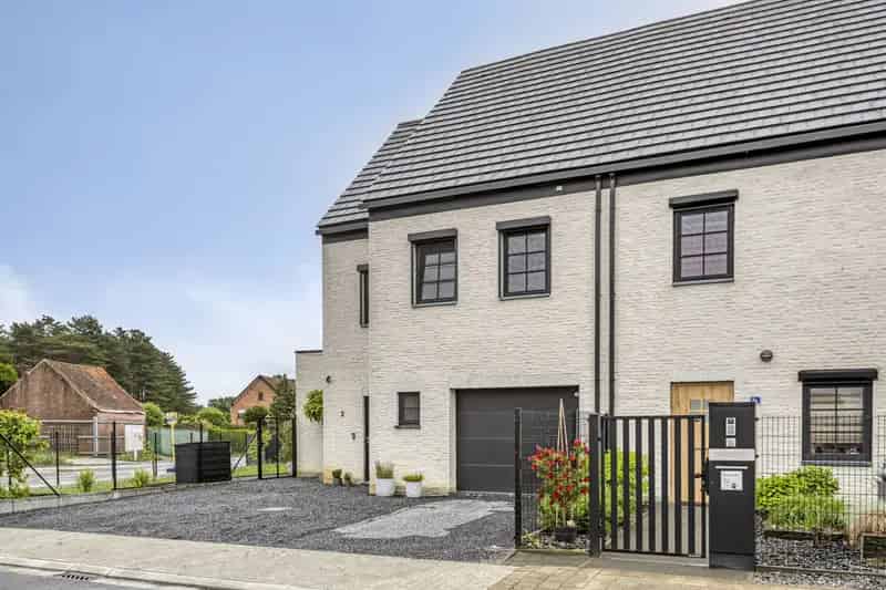 Huis te huur Averbode: Moderne woning 3 slaapkamers 190m²