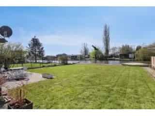 Huis te Koop Liezele Chalet Aan Vijver