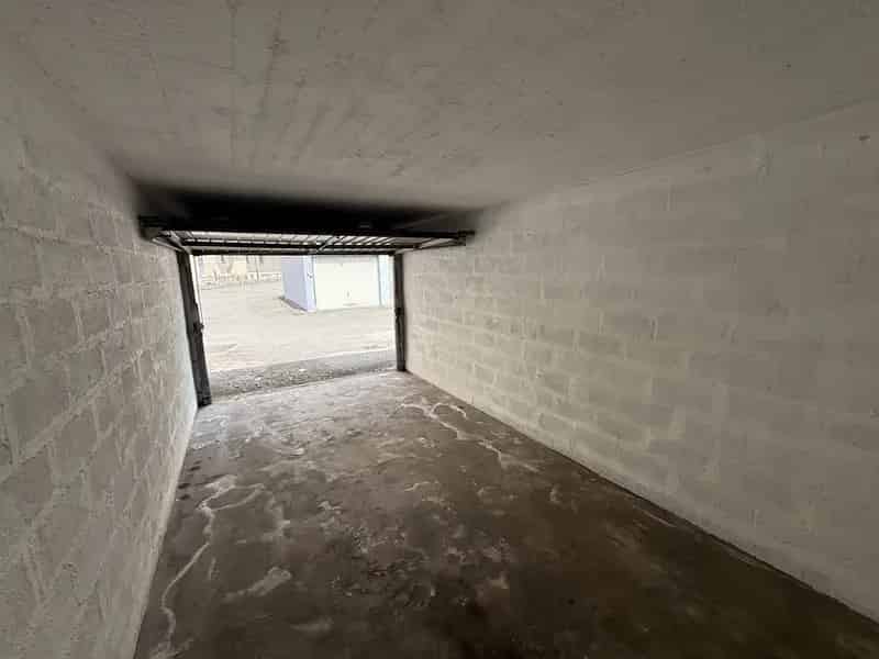 Garagebox te Huur Vorst - Beveiligd met Slagboom