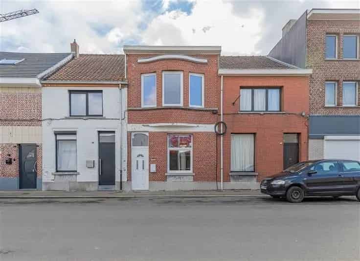 Huis Te Koop 2 Slaapkamers Rustige Omgeving