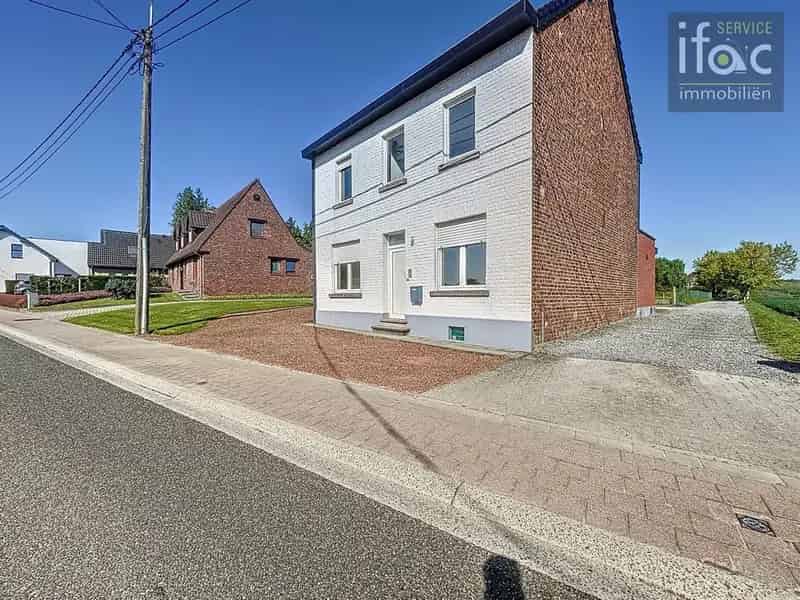 Huis te huur 3 slaapkamers garage tuin