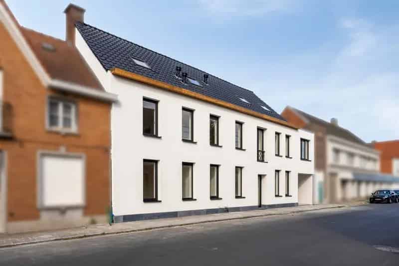 Gerenoveerd Appartement Beveren Leie Te Koop