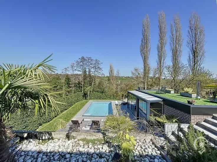 Luxe Villa te Koop in Dave Nabij Namen - Zwembad - 3 slaapkamers