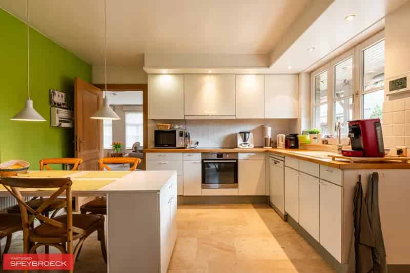 Huis te Koop in Eke 650m2 Rustige Straat