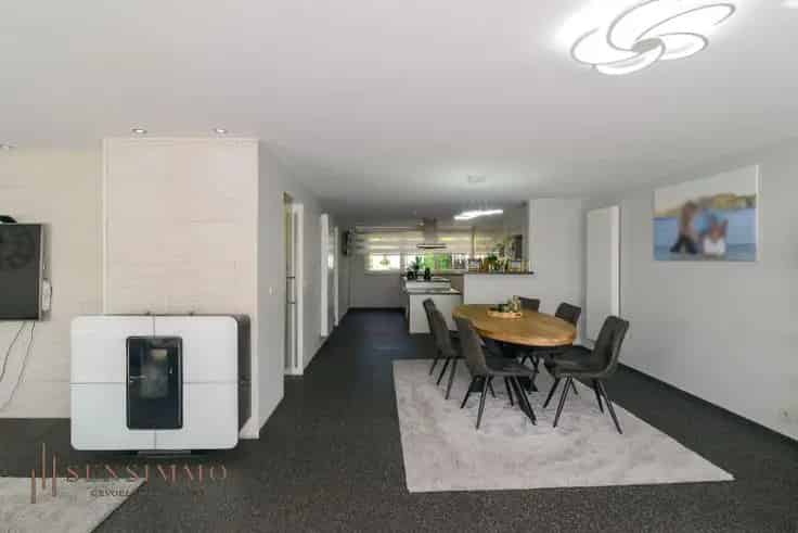 Huis Te Koop Genk - Instapklare woning met 3 slaapkamers