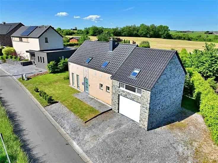 Villa 4 façades Bioul -  4 chambres - Jacuzzi - Panneaux solaires
