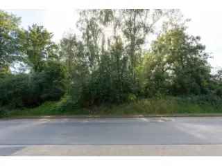 Bouwgrond Wezembeek-Oppem 17a 94ca 4-gevel woning