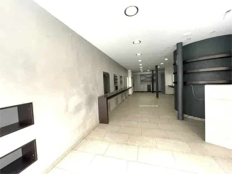 Handelspand te Huur Ieper Centrum