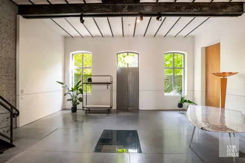 Industrieel erfgoed loft 1056m² woon werk