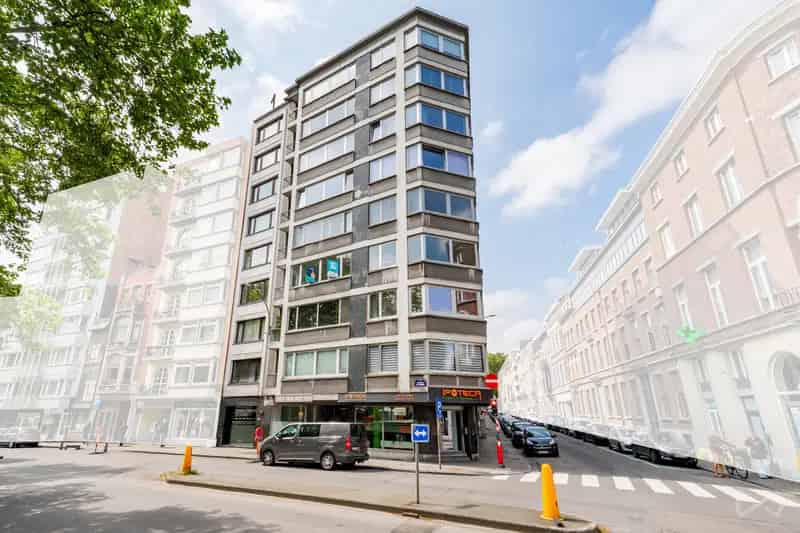Appartement te Koop 2 slaapkamers Tramhalte
