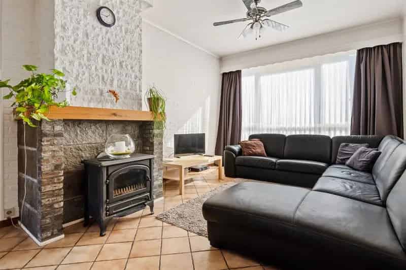 Gezinswoning 3 slaapkamers Garage Tuin Nabij School
