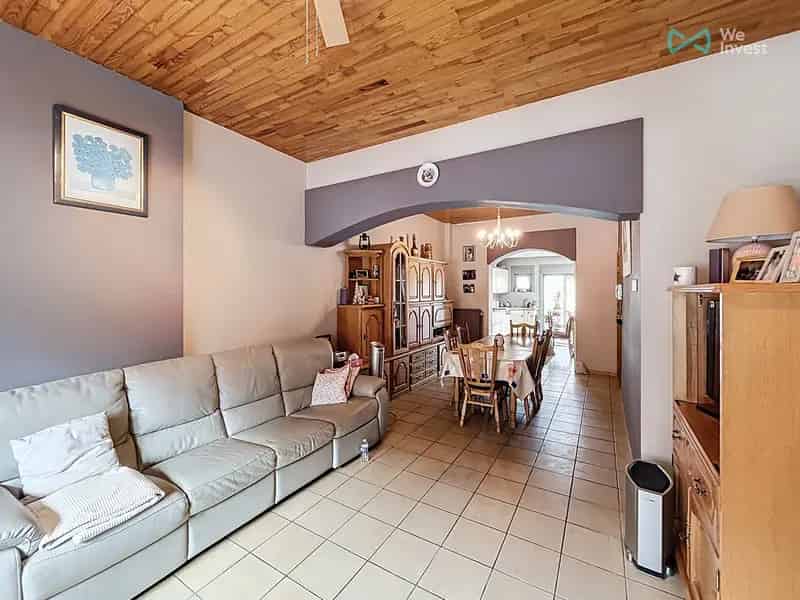 Huis te Koop 2 slaapkamers tuin nabij station