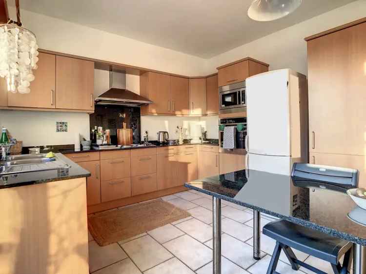 Appartement te huur Linkeroever 2 slaapkamers terras