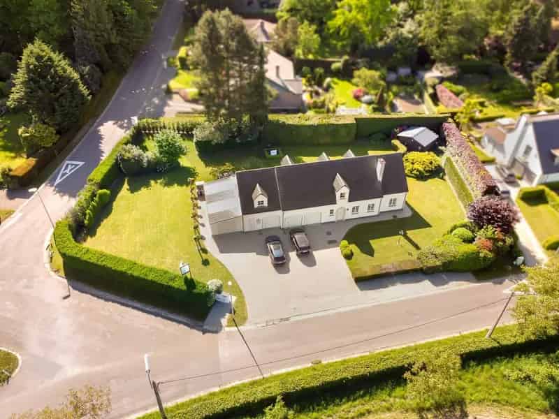 Huis te koop: Knappe villa op residentiële toplocatie