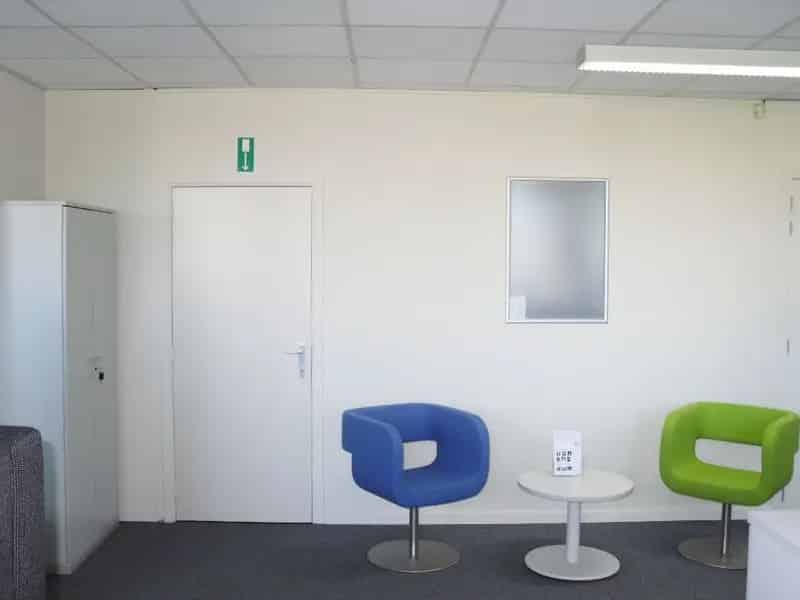Modern Kantoor 110 m² te Huur