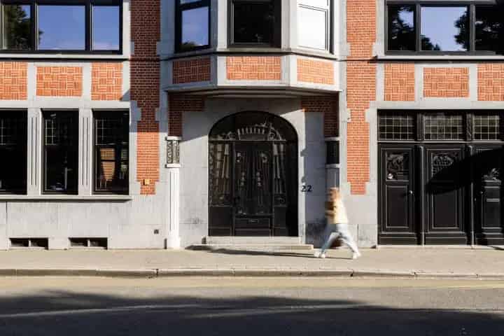 Kantoor te Koop Ninove: Authentieke Gerenoveerde Woning