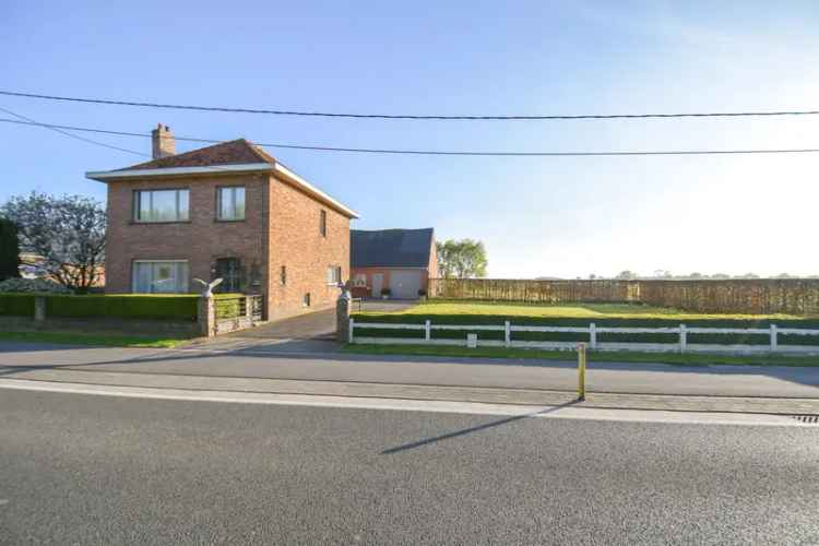 Landelijke woning met loods en weiland 3173m2