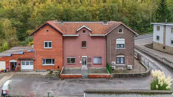 Huis Te Koop 4 slaapkamers tuin garage zonnepanelen