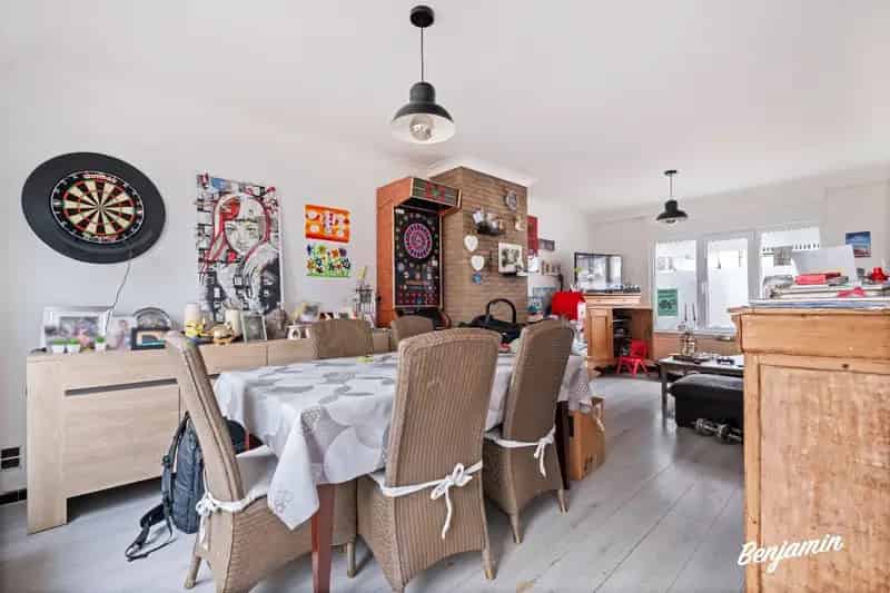 Rijwoning 2 slaapkamers Stasegem tuin garage