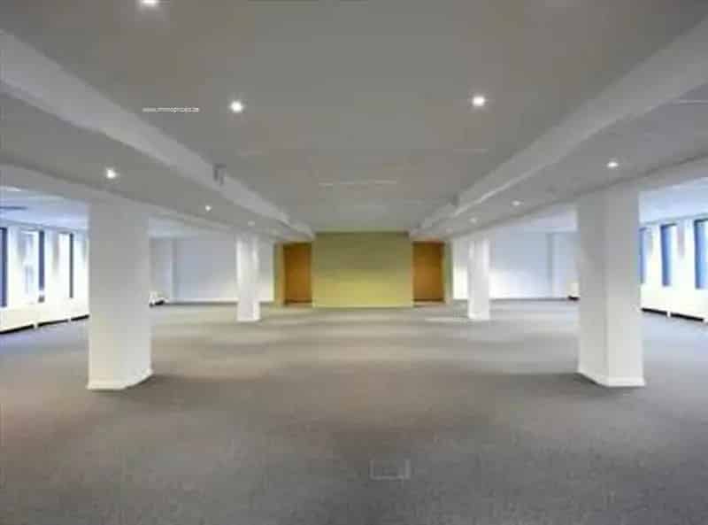 Kantoren te Huur Ixelles Station Luxemburg 292m²