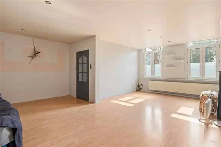 Huis Te Koop Hove 3 Slaapkamers 166m²