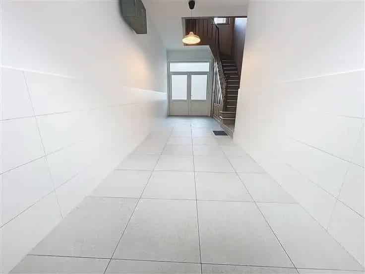 Huis Te Koop 8 Slaapkamers Grote Tuin 360m2