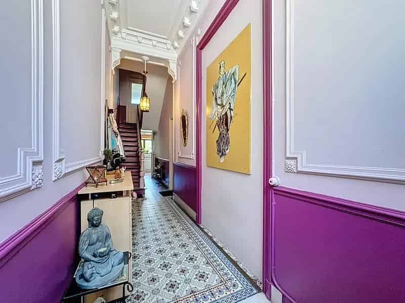 Herenhuis te huur Brussel Charme 4 Verdiepingen Renovatieproject