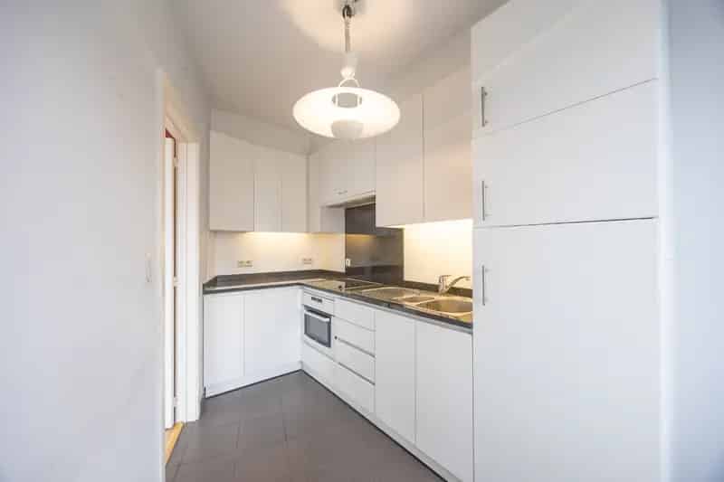Te Huur: Lichtrijk 2 Slaapkamers Appartement