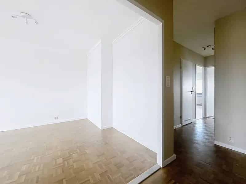 Appartement te koop 2 slaapkamers balkon