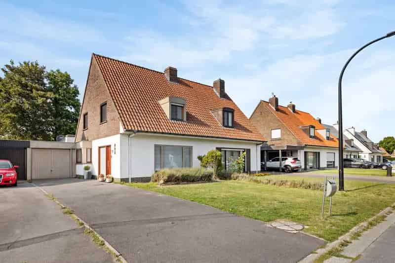 Huis te koop: Ruime 4 slaapkamers, garage, tuin, EPC C