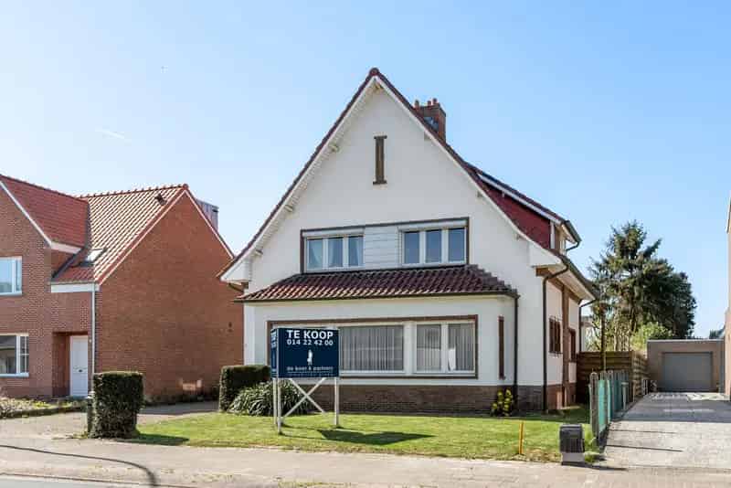 Karakteristieke woning 5 slaapkamers westtuin 799m2