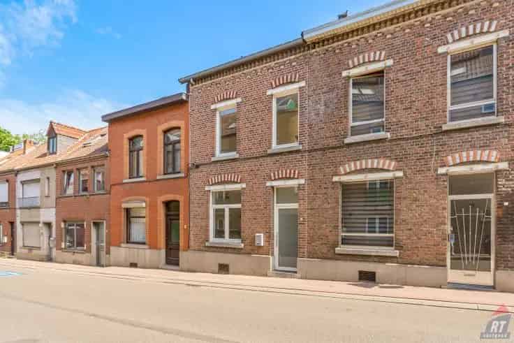 Huis Te Koop Sint Truiden: Instapklare woning met 3 slaapkamers en stadstuin