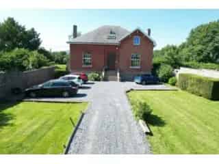 Herenhuis te Koop Houdeng-Goegnies 288m2 Tuin Zonnepanelen