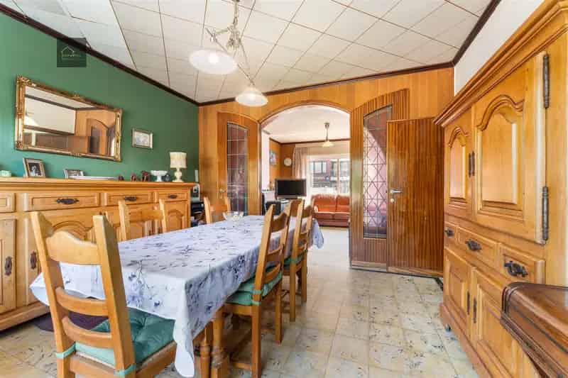 Grote Rijwoning 3 Slaapkamers Diepe Tuin Toplocatie
