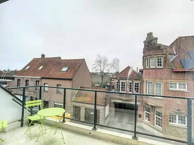 Appartement te huur Waregem: 2 slaapkamers, ruim terras, nabij centrum