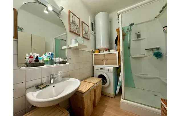 Huur 1 slaapkamer appartement van 75 m² in Namur