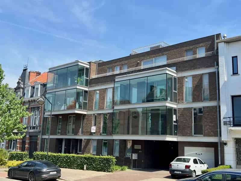 Appartement te koop 3 slaapkamers dakterras garage